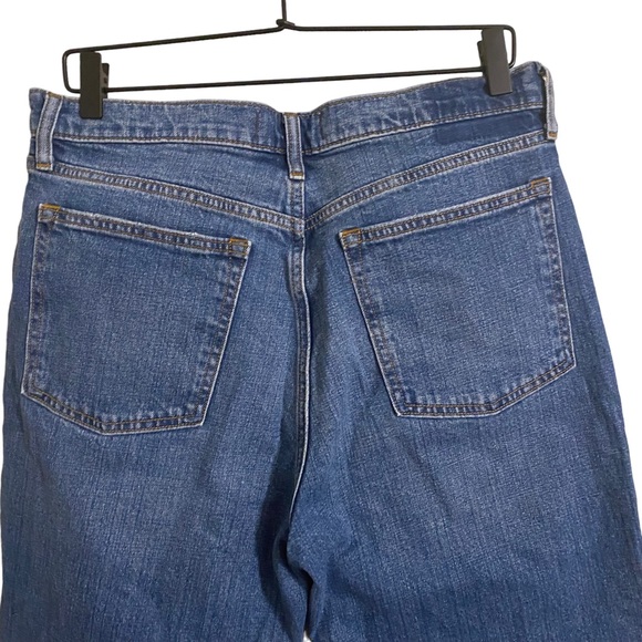 Abercrombie & Fitch The Mom High Rise Distressed Jeans Size 31 - Picture 6 of 7